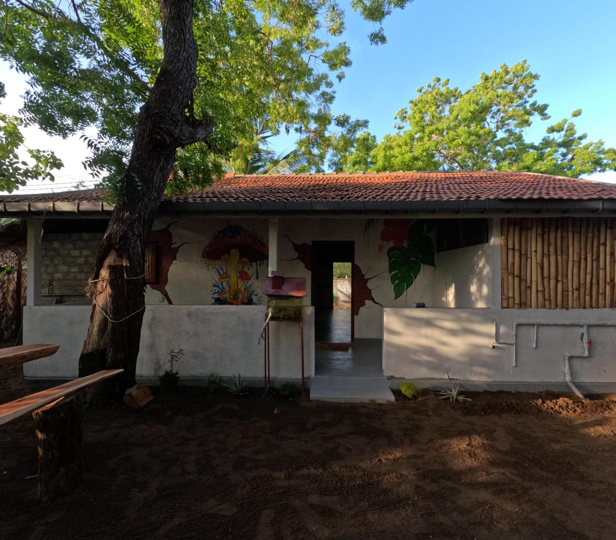 C U Hostel Trikunamalaja Zewnętrze zdjęcie